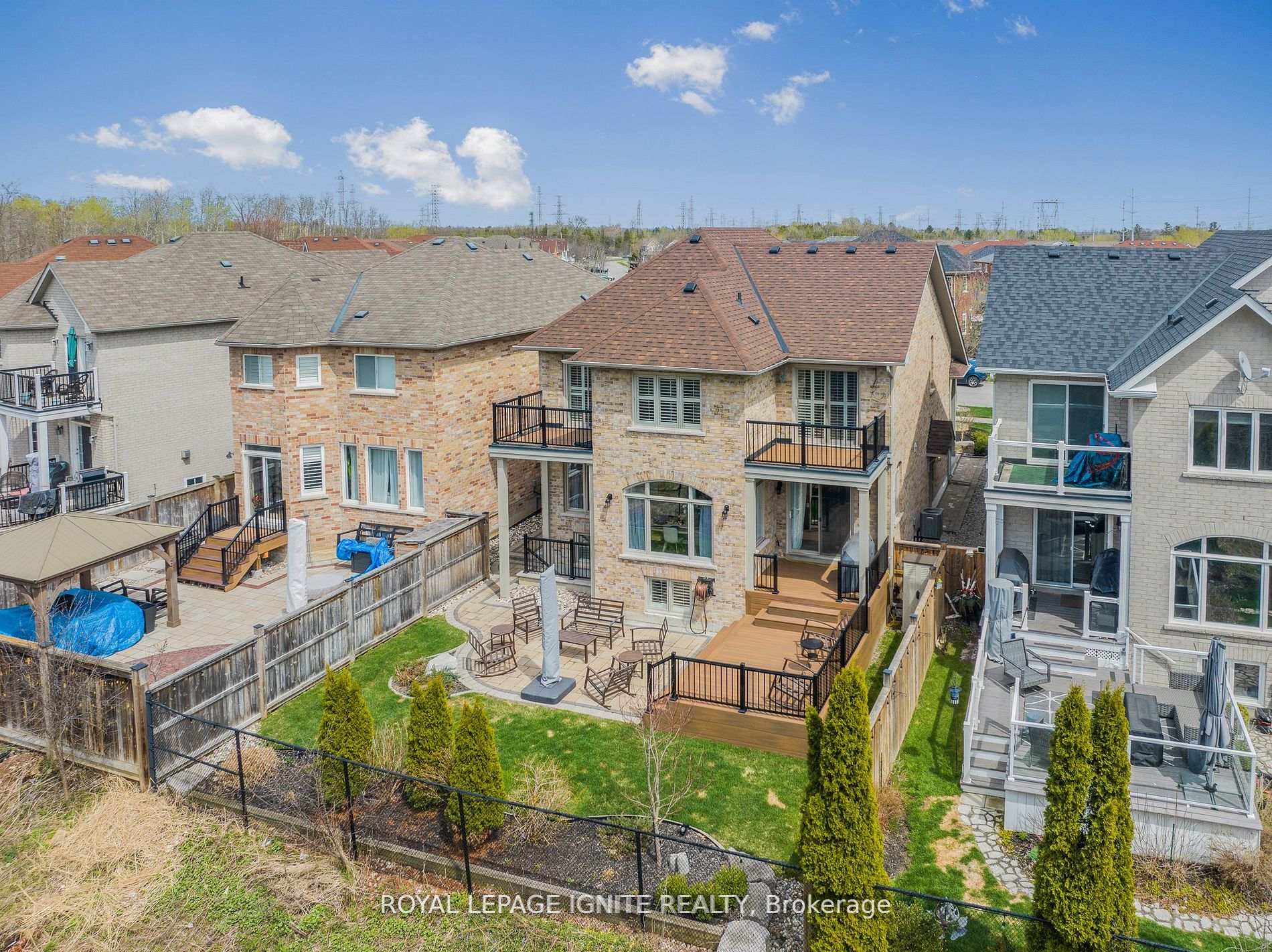 Photo 10 of Unit Bsmt, 707 Sunbird Trail, Pickering, Amberlea — HOMEH