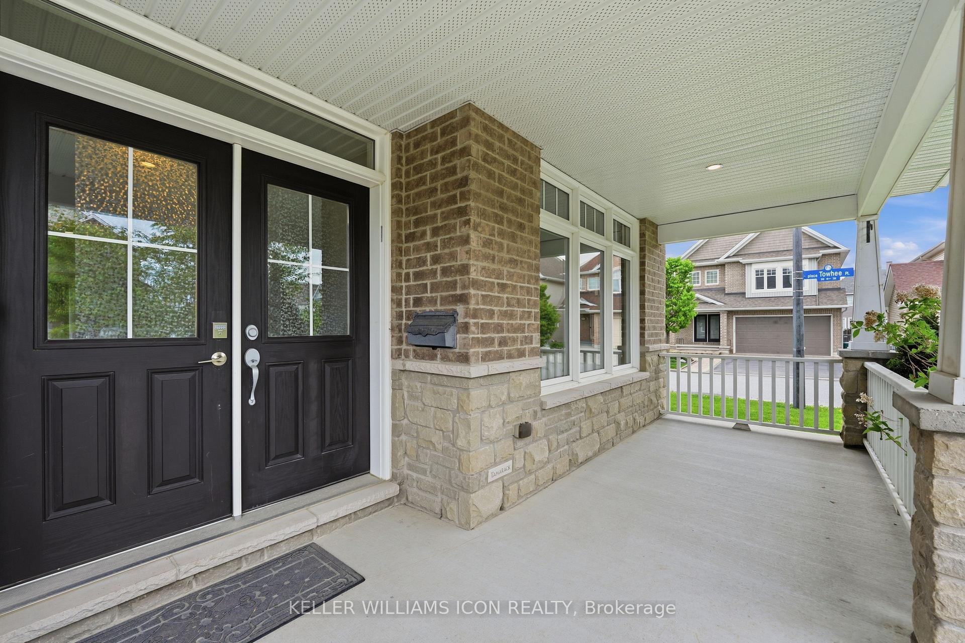 Photo 3 of 101 Brambling Way, Ottawa, Barrhaven - Half Moon Bay — HOMEH
