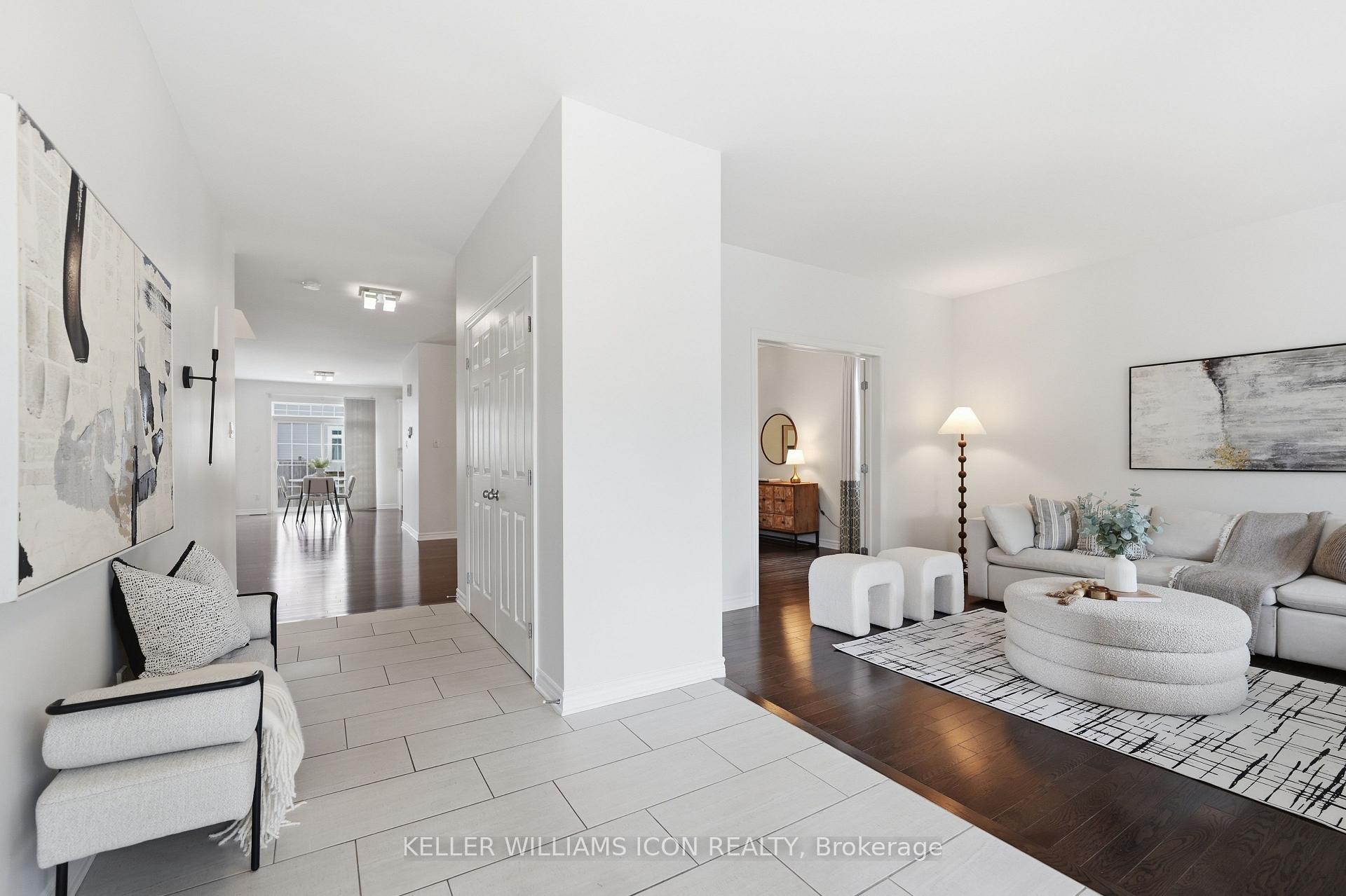 Photo 4 of 101 Brambling Way, Ottawa, Barrhaven - Half Moon Bay — HOMEH