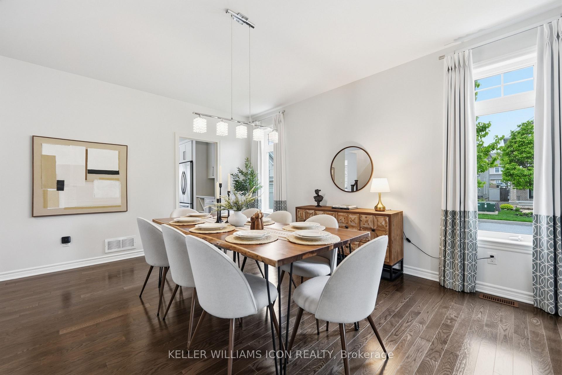 Photo 9 of 101 Brambling Way, Ottawa, Barrhaven - Half Moon Bay — HOMEH
