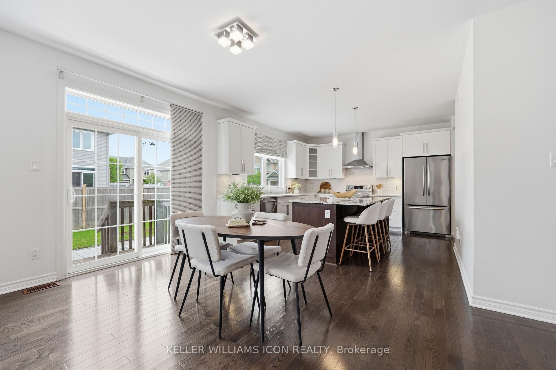 Photo 17 of 101 Brambling Way, Ottawa, Barrhaven - Half Moon Bay — HOMEH