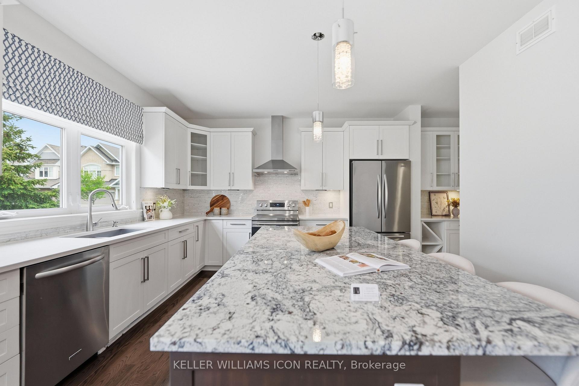 Photo 20 of 101 Brambling Way, Ottawa, Barrhaven - Half Moon Bay — HOMEH