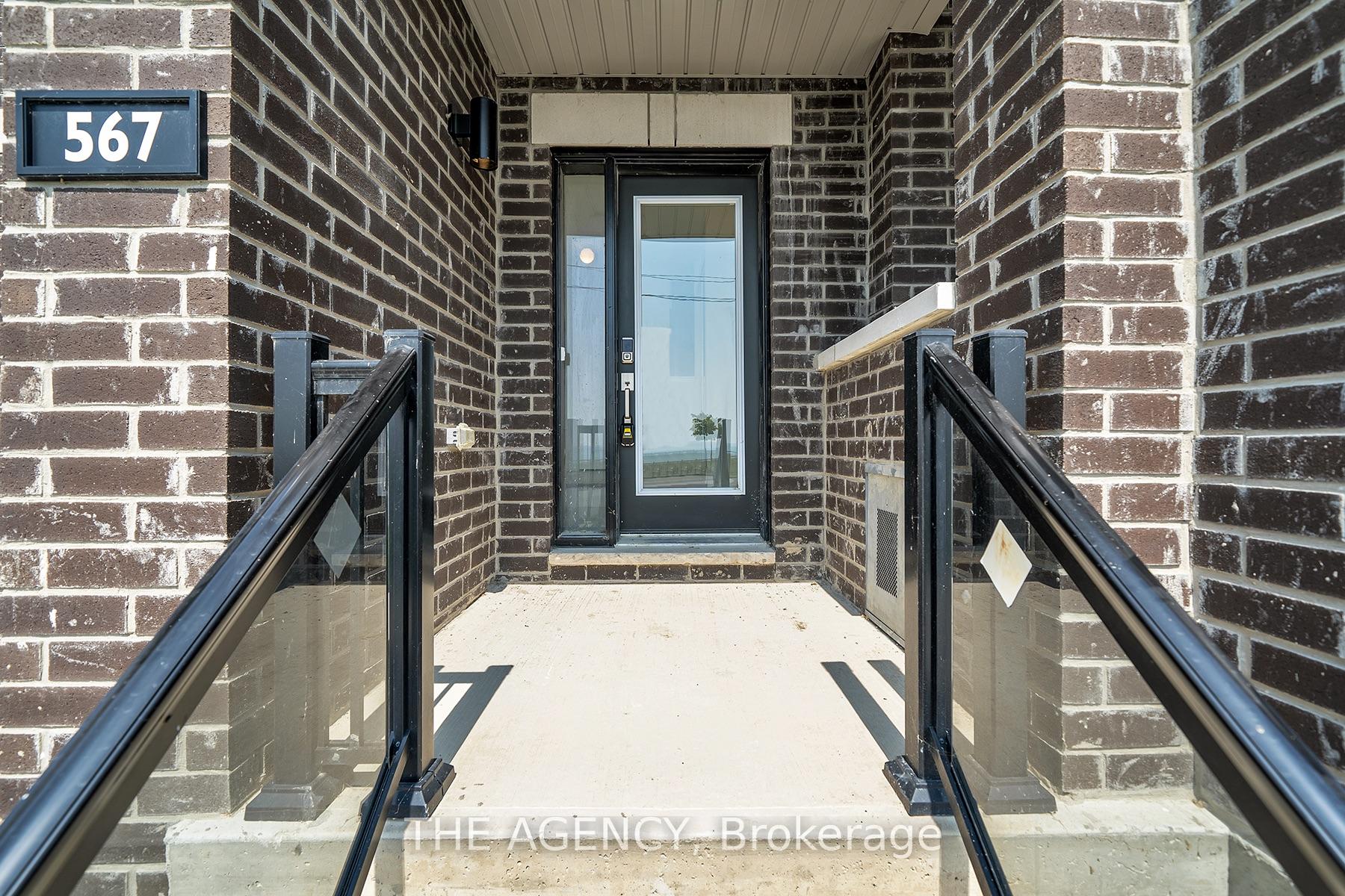 Photo 2 of 567 Port Darlington Road, Clarington, Bowmanville — HOMEH