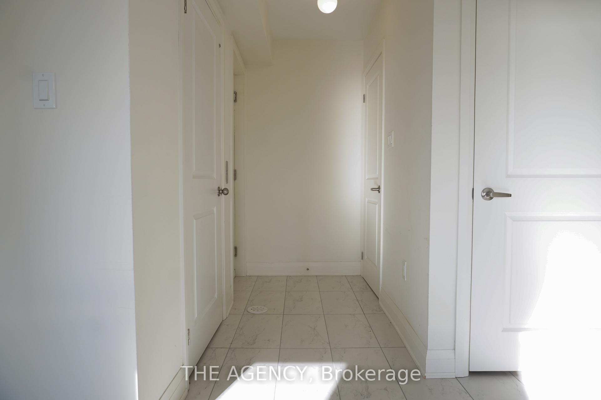 Photo 7 of 567 Port Darlington Road, Clarington, Bowmanville — HOMEH