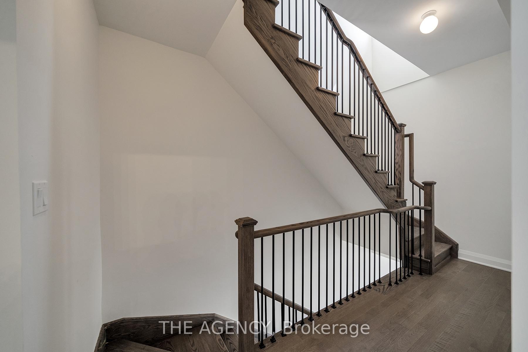 Photo 24 of 567 Port Darlington Road, Clarington, Bowmanville — HOMEH