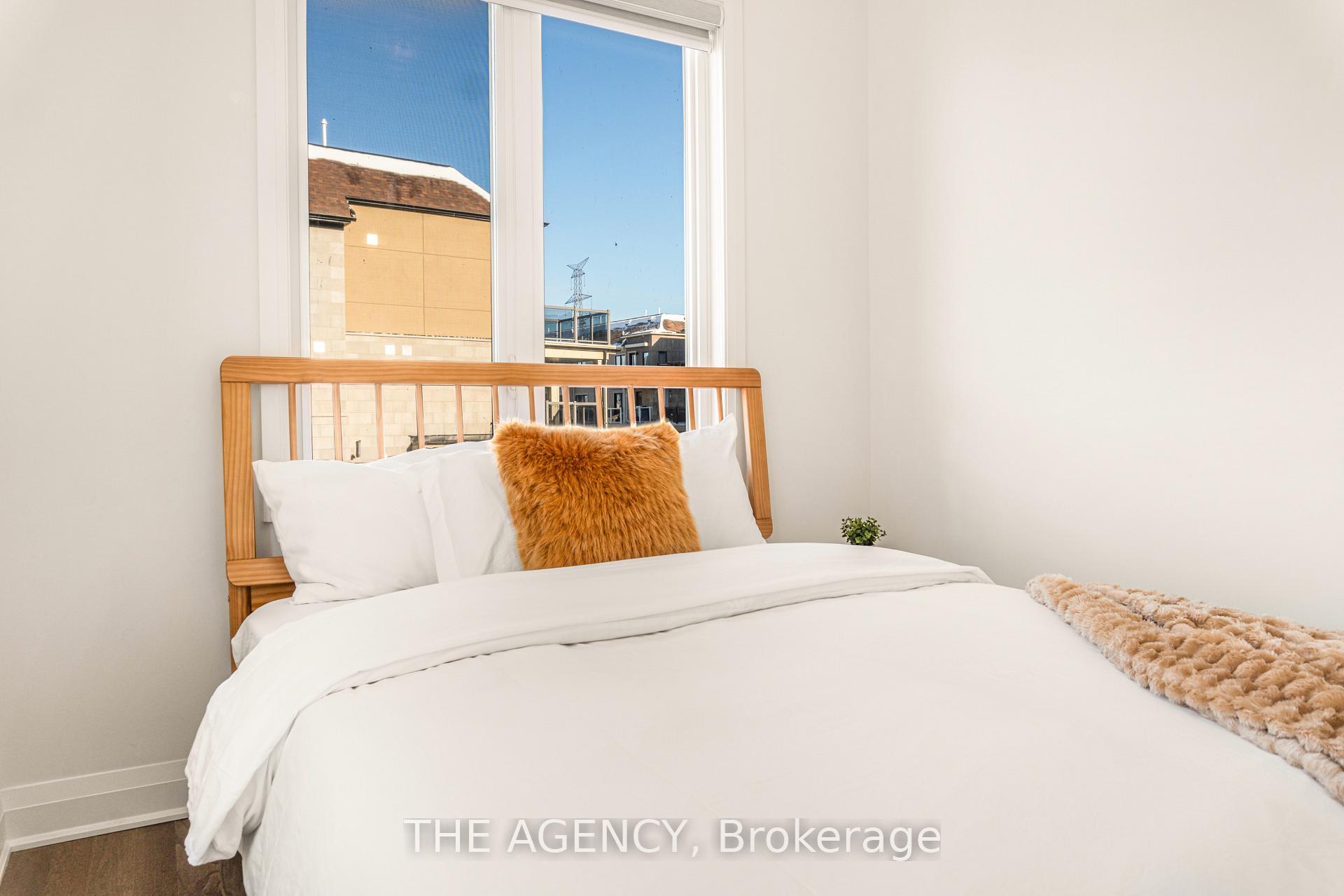 Photo 33 of 567 Port Darlington Road, Clarington, Bowmanville — HOMEH