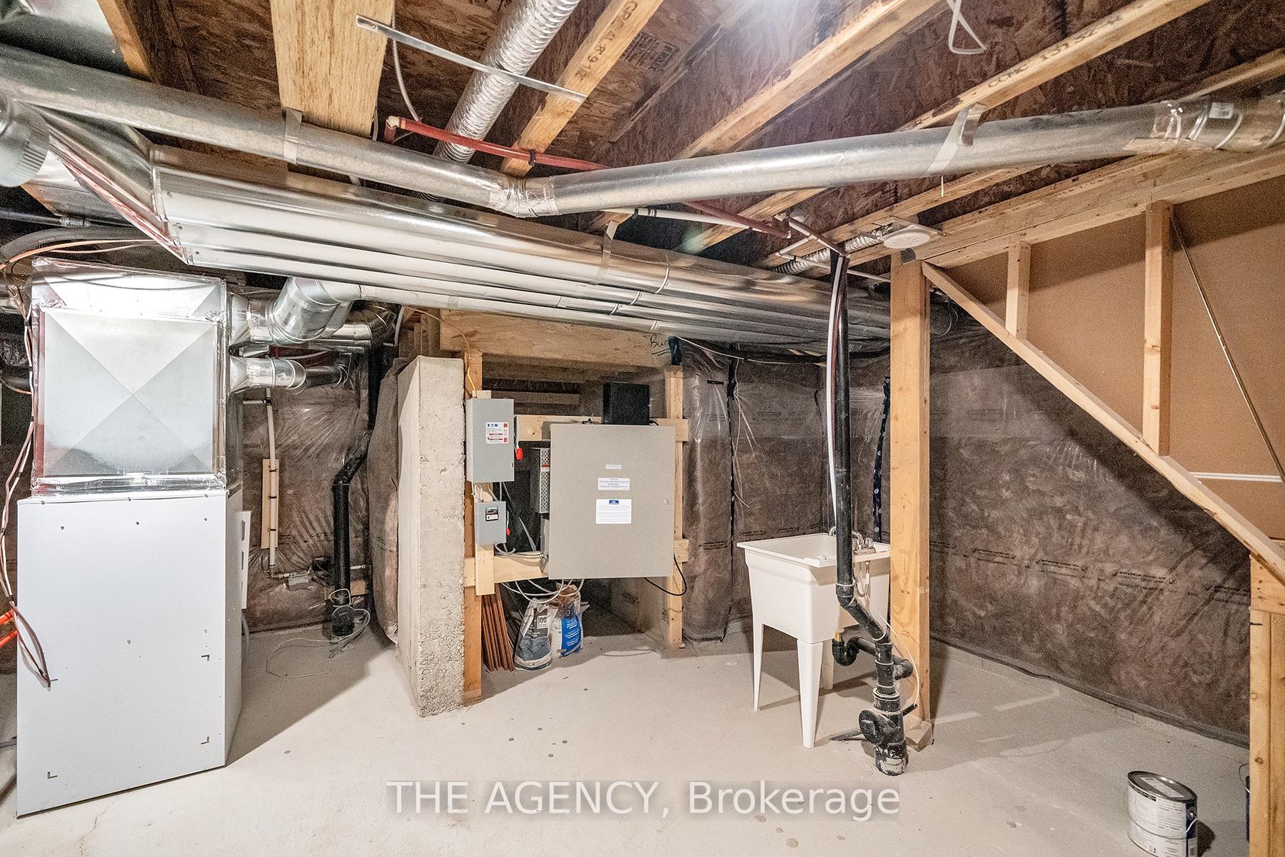 Photo 39 of 567 Port Darlington Road, Clarington, Bowmanville — HOMEH