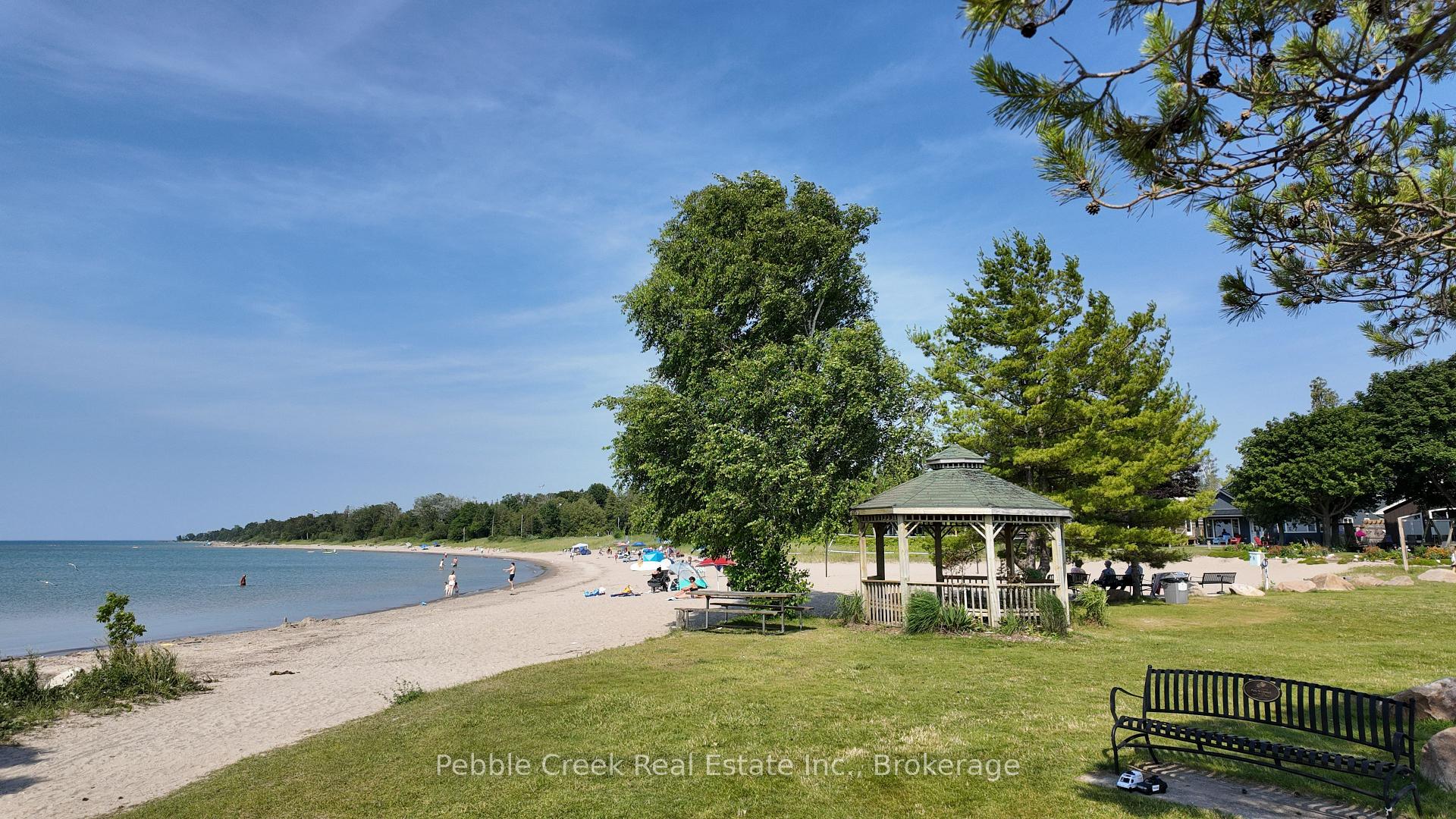 Photo 49 of 412 Ash Street, Huron-Kinloss — HOMEH