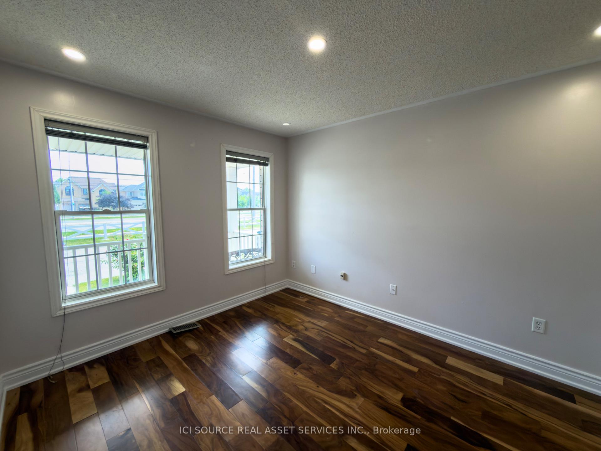 Photo 4 of 1573 Evans Terrace, Milton, Clarke — HOMEH