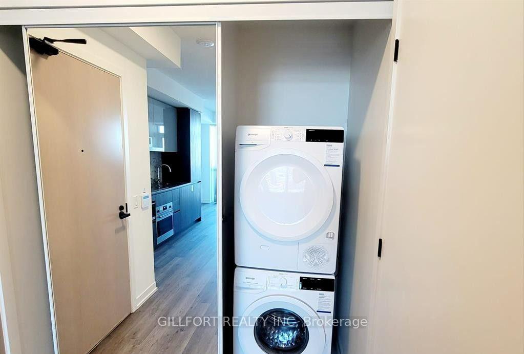 Photo 6 of Unit 2808, 8 Interchange Way, Vaughan, Vaughan Corporate Centre — HOMEH