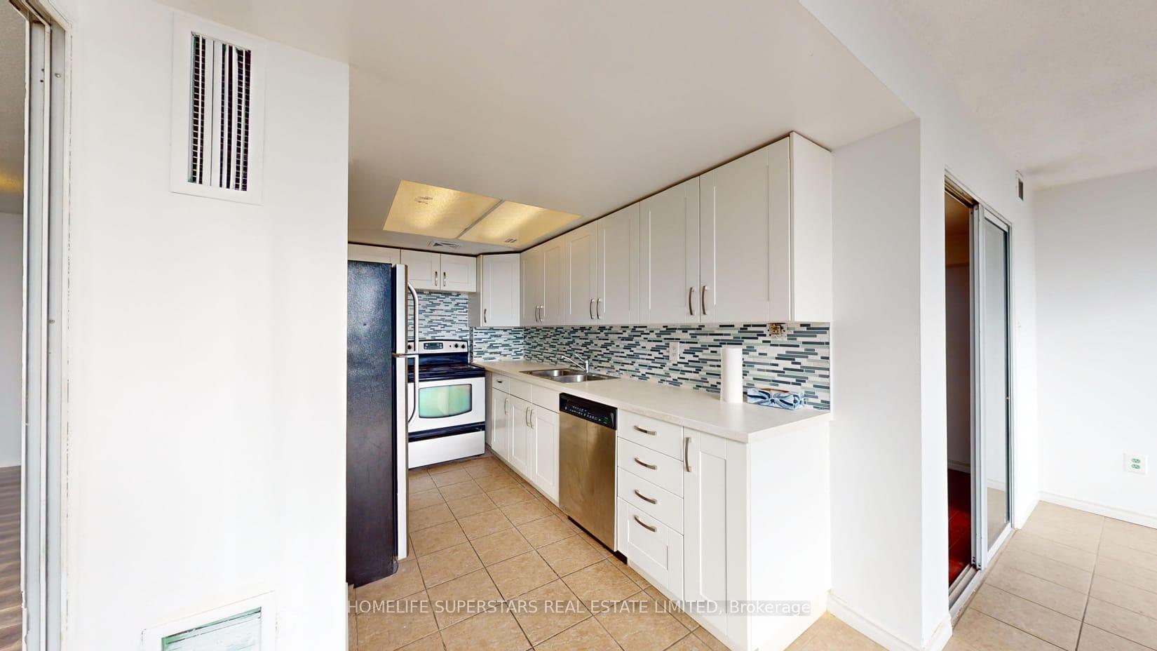 Photo 16 of Unit 1204, 10 Markbrook Lane, Etobicoke, Mount Olive-Silverstone-Jamestown — HOMEH