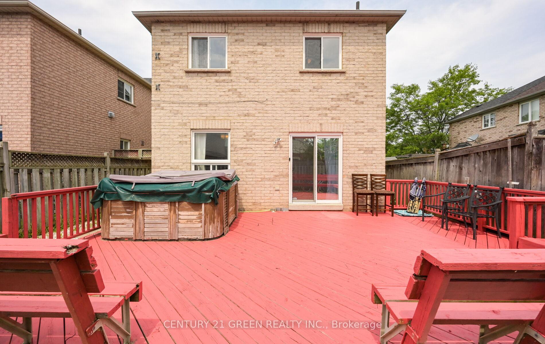 Photo 45 of 9 Weatherell Drive, Brampton, Fletcher's Meadow — HOMEH