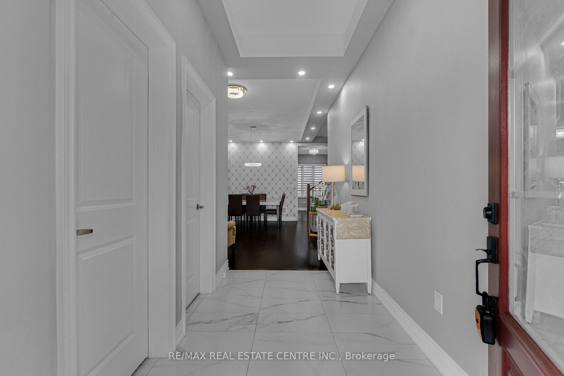 Photo 7 of 1319 Britton Crescent, Milton, Ford — HOMEH