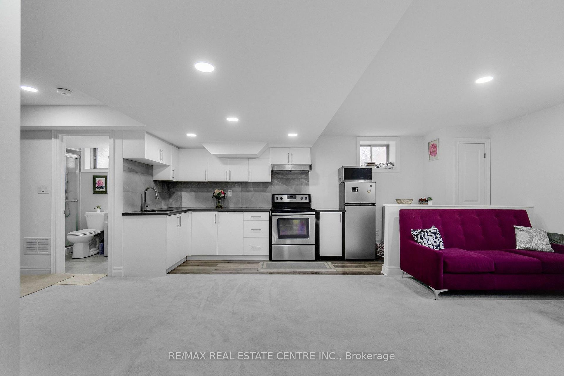Photo 40 of 1319 Britton Crescent, Milton, Ford — HOMEH