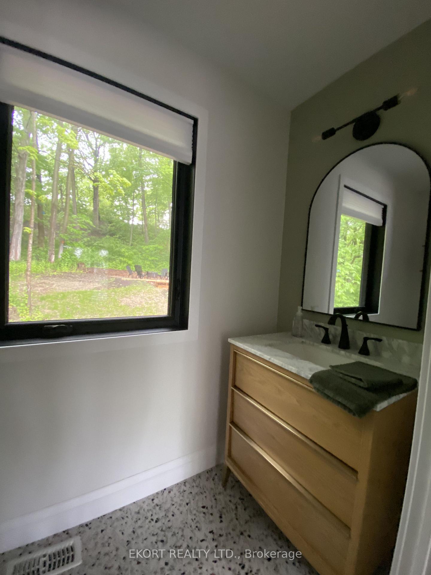 Photo 16 of 51 Bishop Lane, Prince Edward County, Sophiasburg Ward — HOMEH