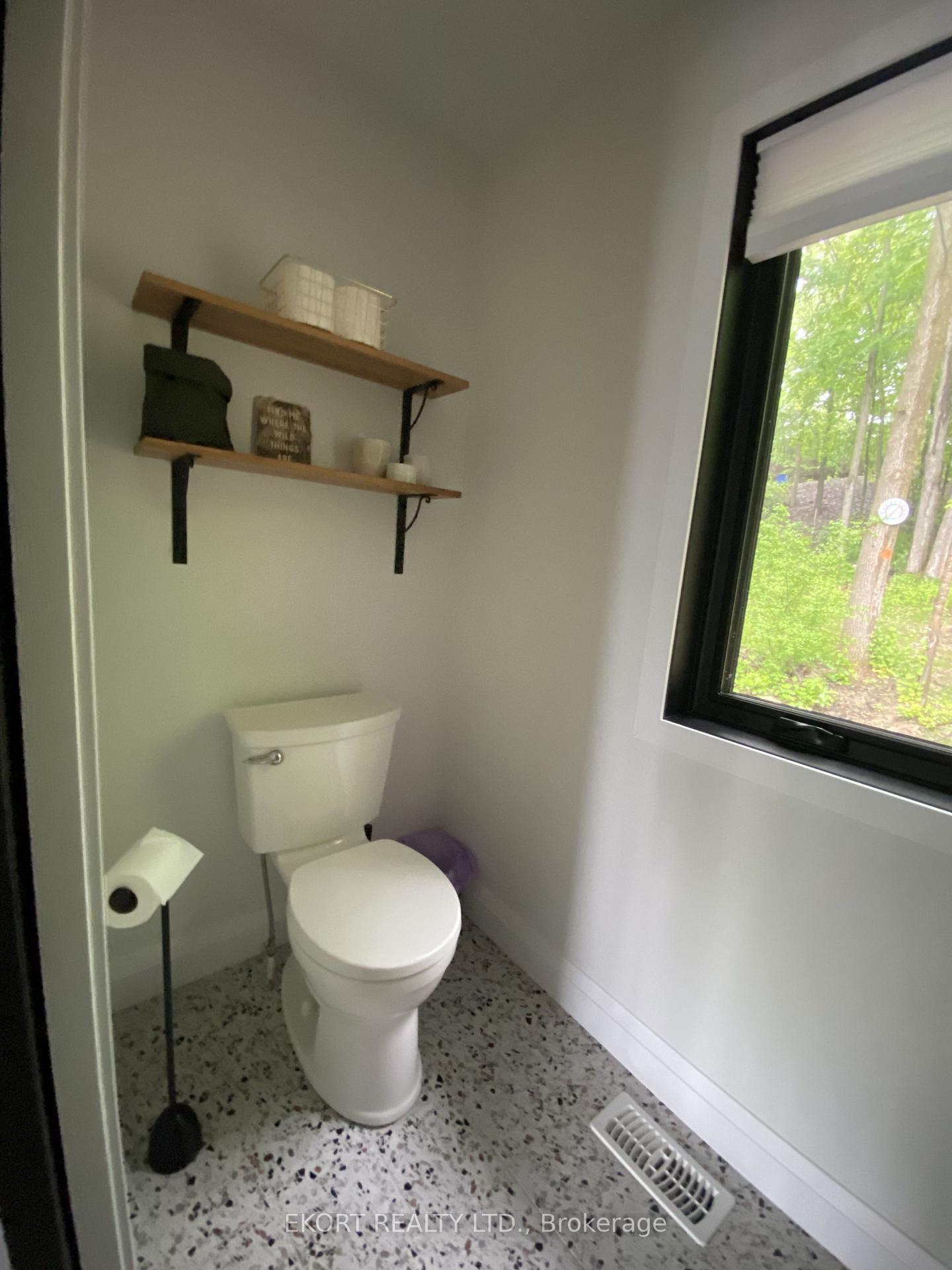 Photo 17 of 51 Bishop Lane, Prince Edward County, Sophiasburg Ward — HOMEH