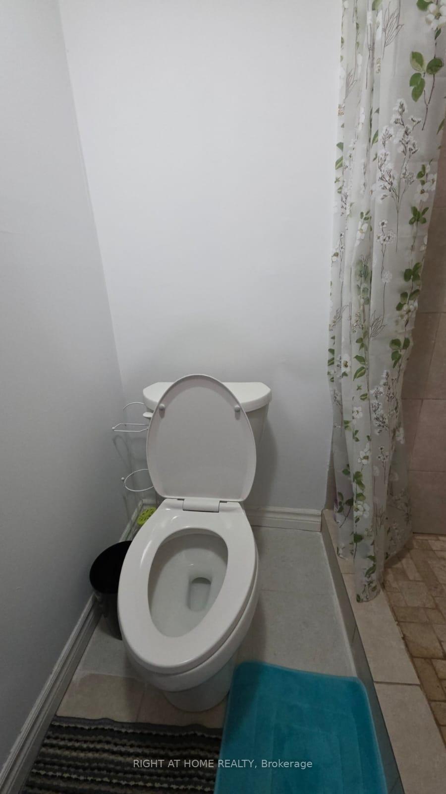 Photo 33 of 783 Oliva Street, Pickering, West Shore — HOMEH