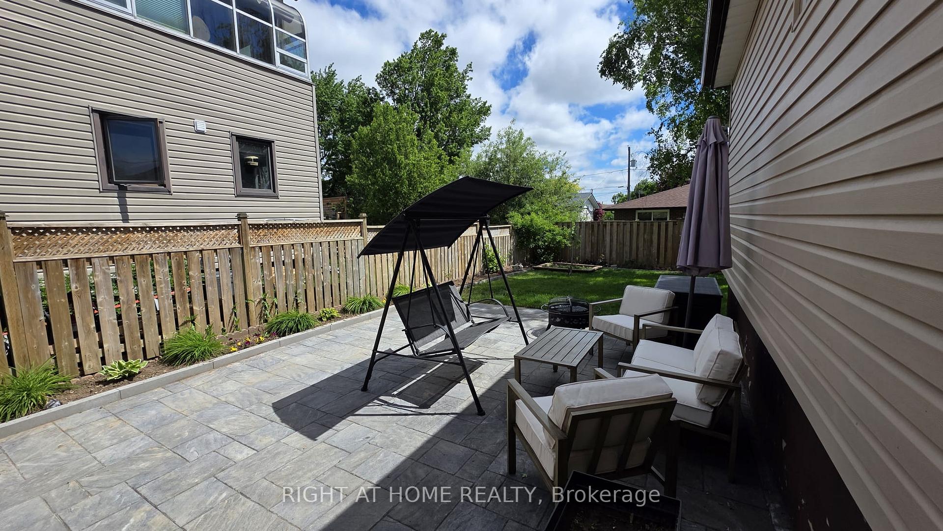 Photo 38 of 783 Oliva Street, Pickering, West Shore — HOMEH
