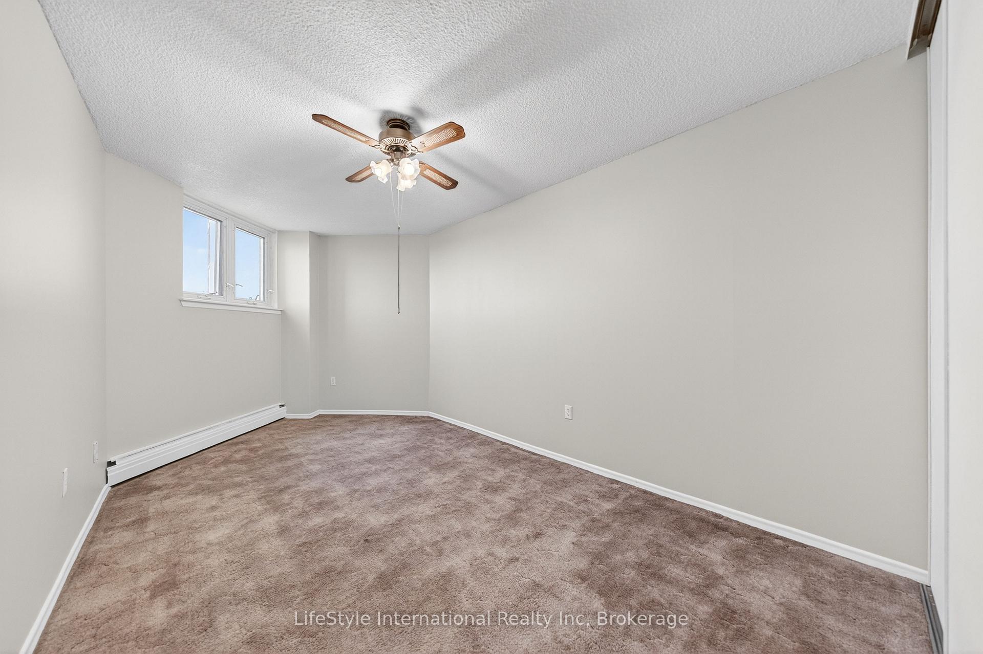 Photo 24 of Unit 512, 19 Woodlawn Road E, Guelph, Riverside Park — HOMEH