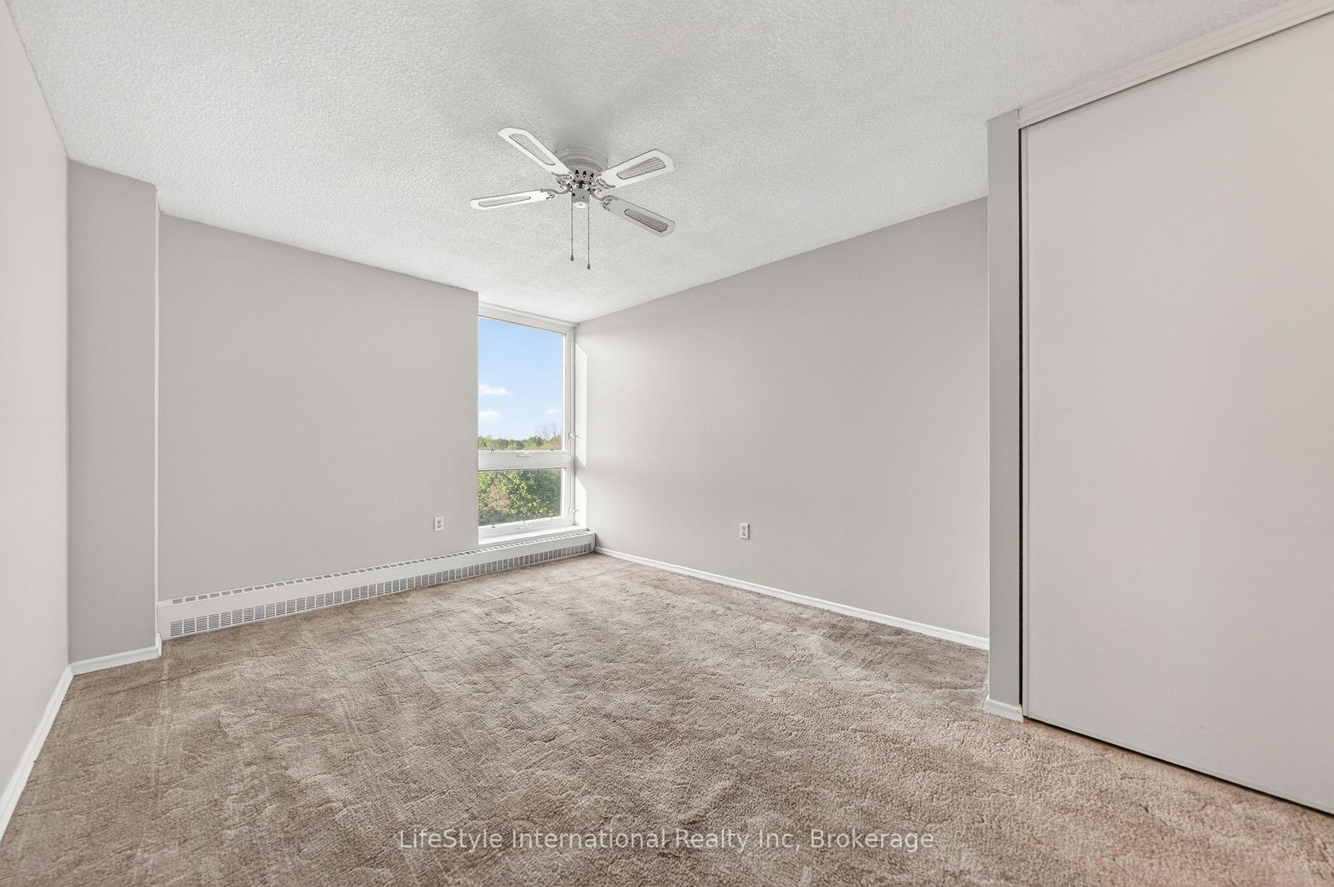 Photo 29 of Unit 512, 19 Woodlawn Road E, Guelph, Riverside Park — HOMEH