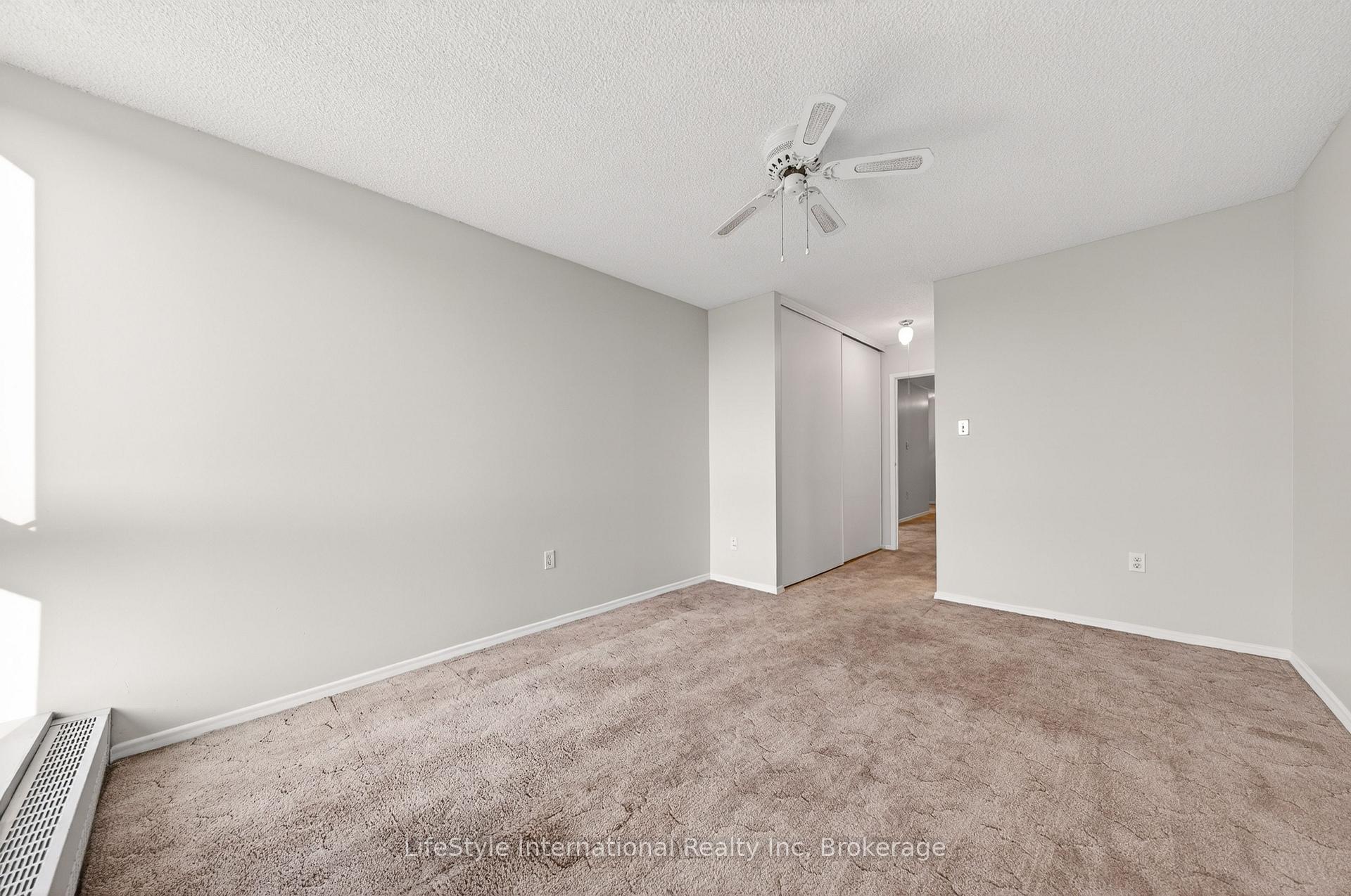 Photo 31 of Unit 512, 19 Woodlawn Road E, Guelph, Riverside Park — HOMEH