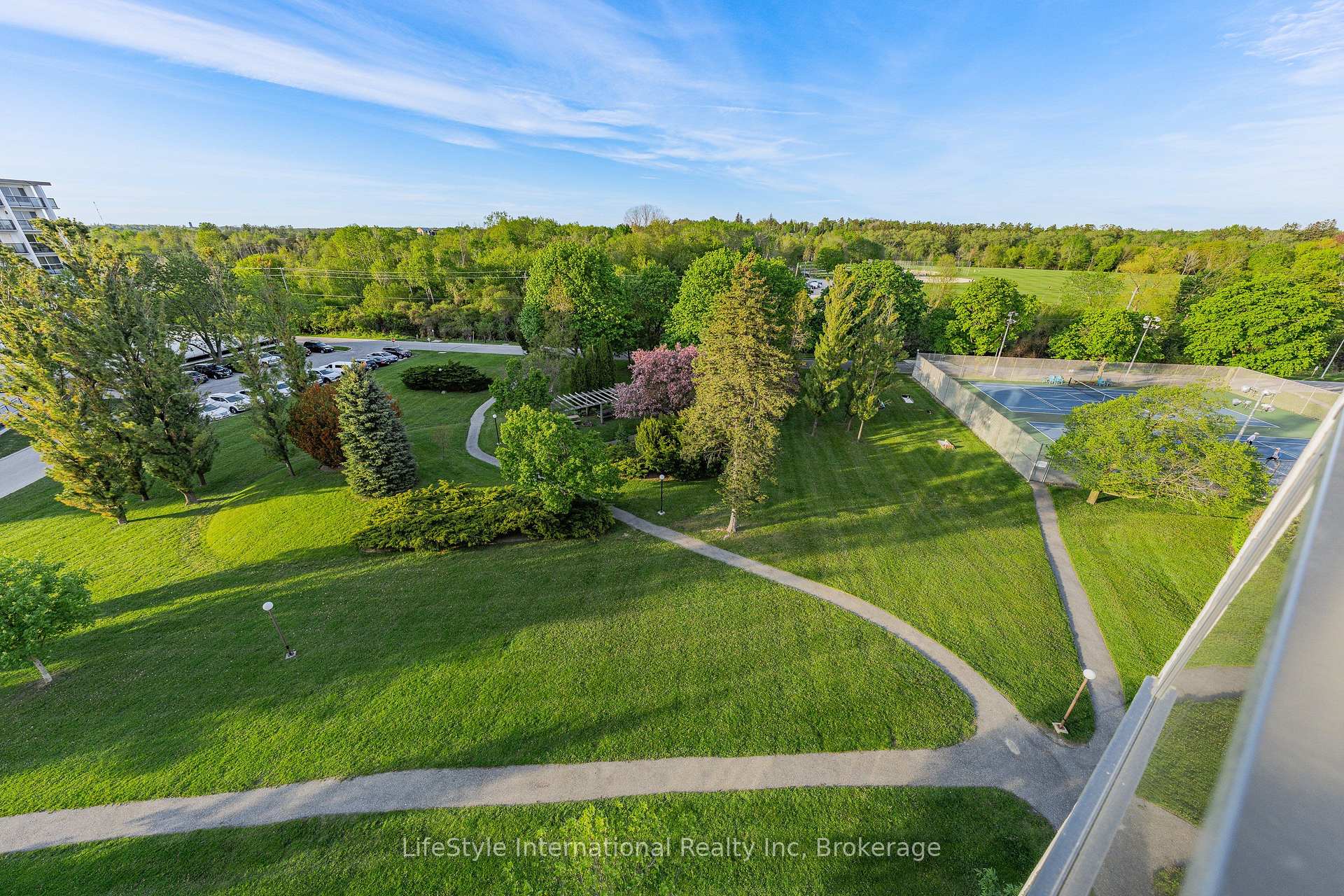Photo 36 of Unit 512, 19 Woodlawn Road E, Guelph, Riverside Park — HOMEH
