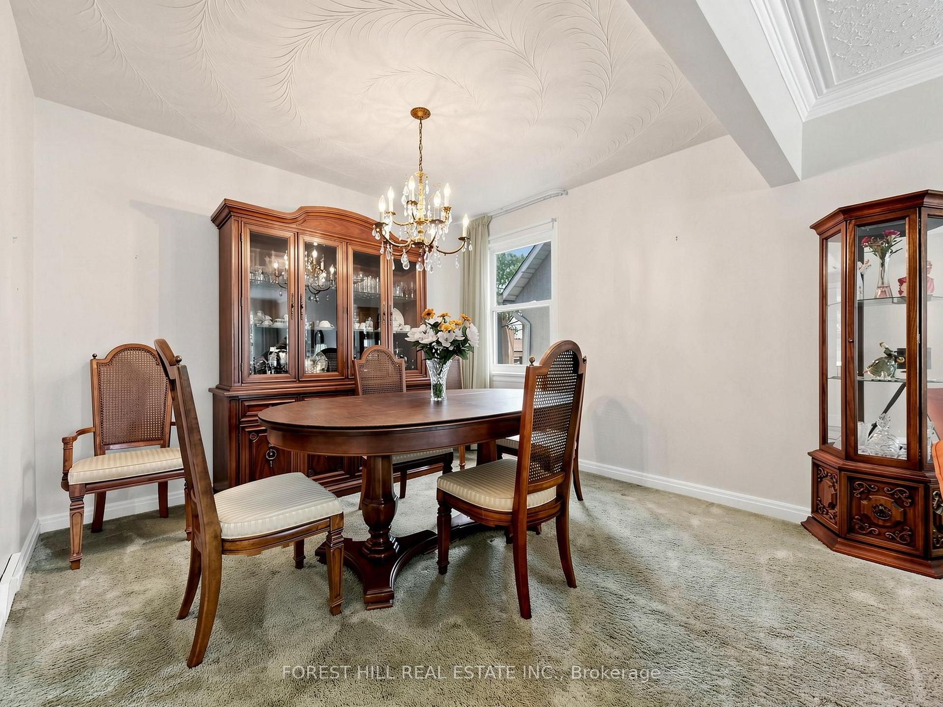 Photo 5 of 25 Cartwright Avenue, North York, Yorkdale-Glen Park — HOMEH