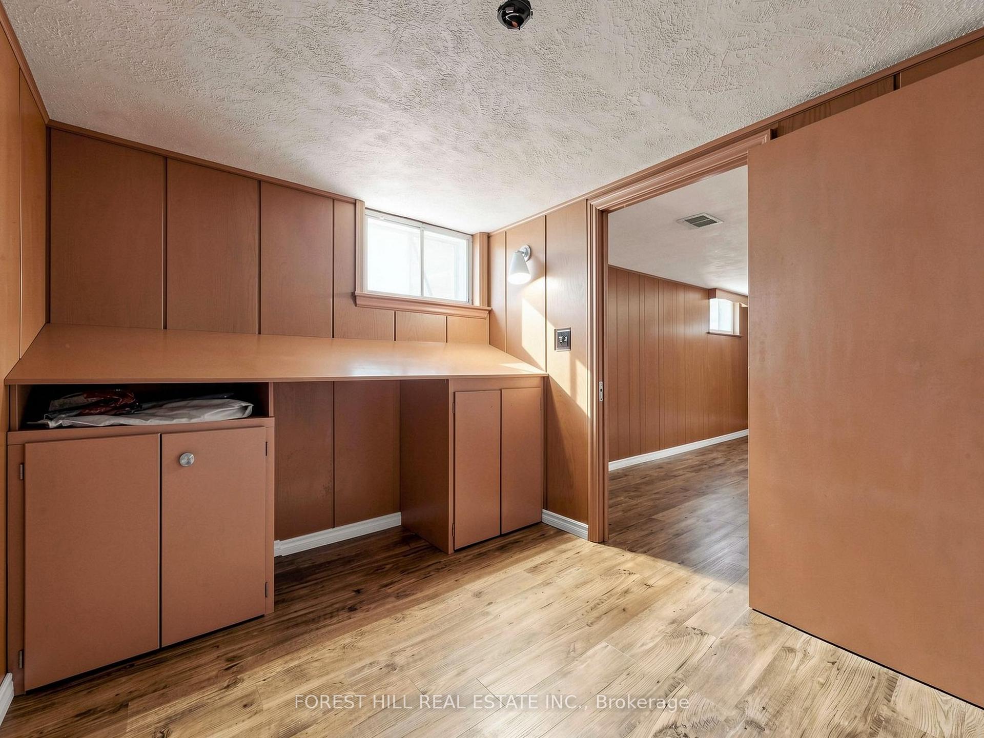 Photo 26 of 25 Cartwright Avenue, North York, Yorkdale-Glen Park — HOMEH