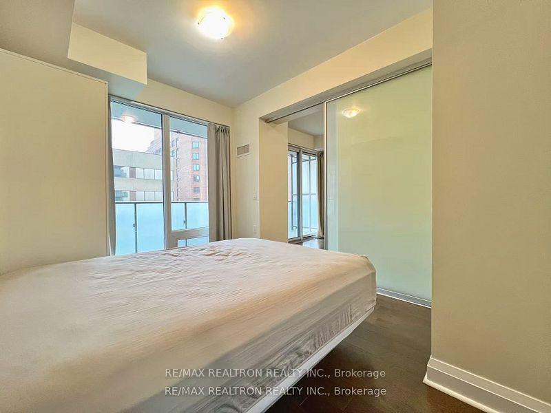 Photo 13 of Unit 1401, 1080 Bay Street, Toronto, Bay Street Corridor — HOMEH