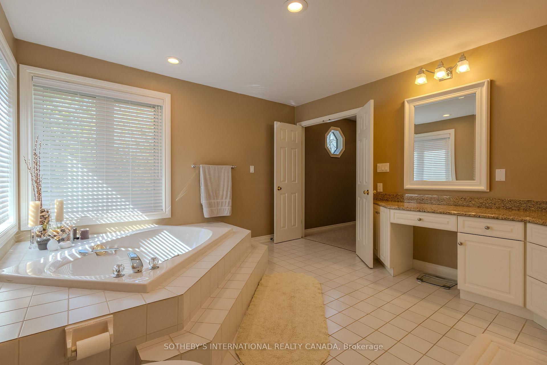 Photo 25 of 23 Francis Creek Boulevard, St. Catharines, Grapeview — HOMEH