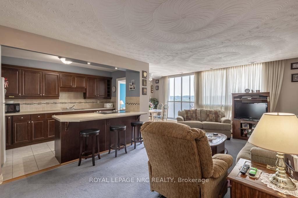 Photo 3 of Unit 1301, 15 Towering Heights Boulevard, St. Catharines, Glendale/Glenridge — HOMEH