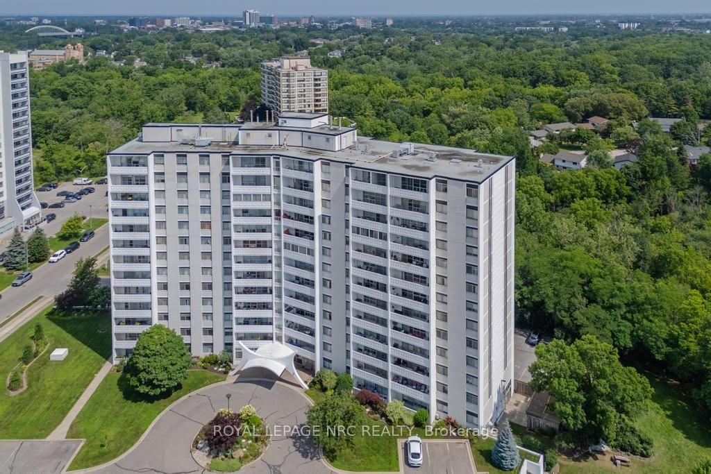 Photo 33 of Unit 1301, 15 Towering Heights Boulevard, St. Catharines, Glendale/Glenridge — HOMEH