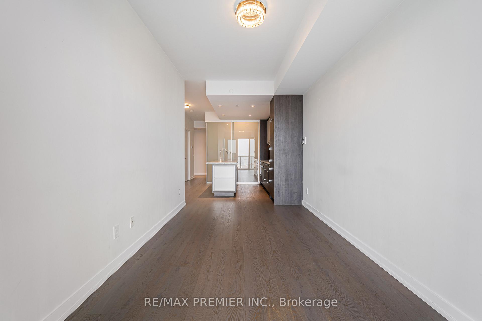 Photo 10 of Unit 3201, 488 University Avenue, Toronto, University — HOMEH