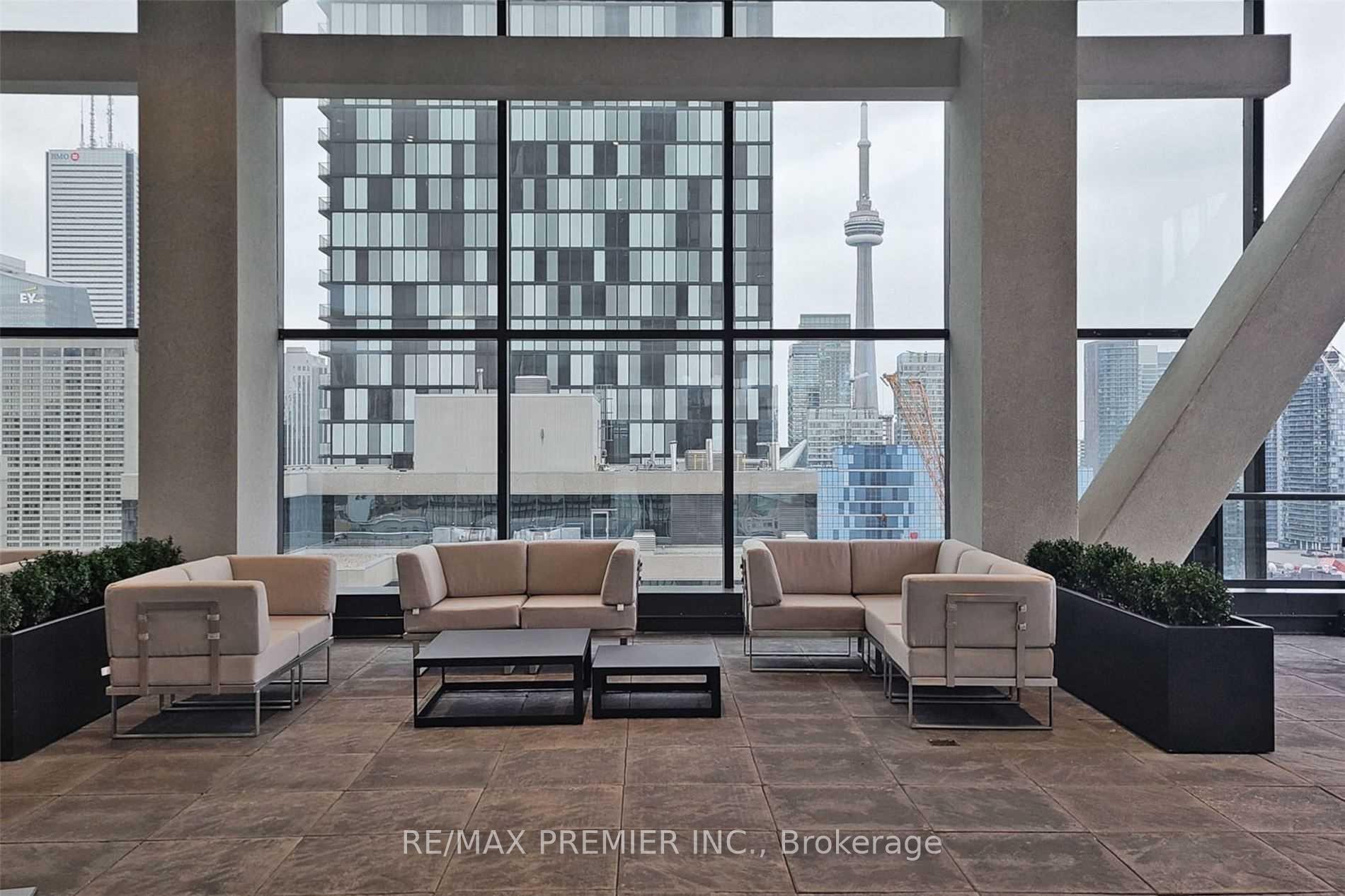 Photo 23 of Unit 3201, 488 University Avenue, Toronto, University — HOMEH