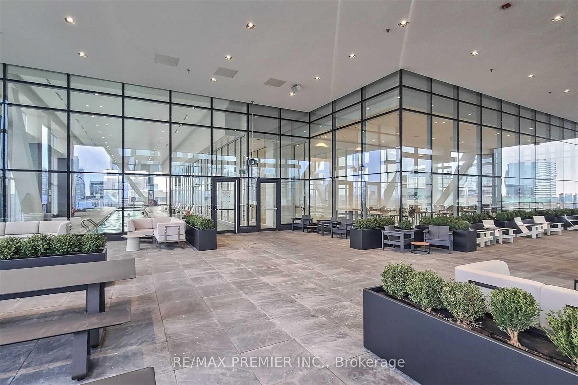 Photo 26 of Unit 3201, 488 University Avenue, Toronto, University — HOMEH