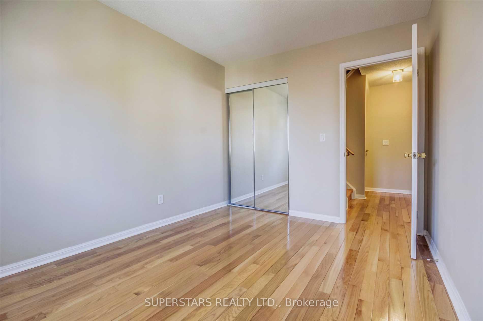 Photo 7 of Unit 3A, 5 St Moritz Way, Markham, Unionville — HOMEH