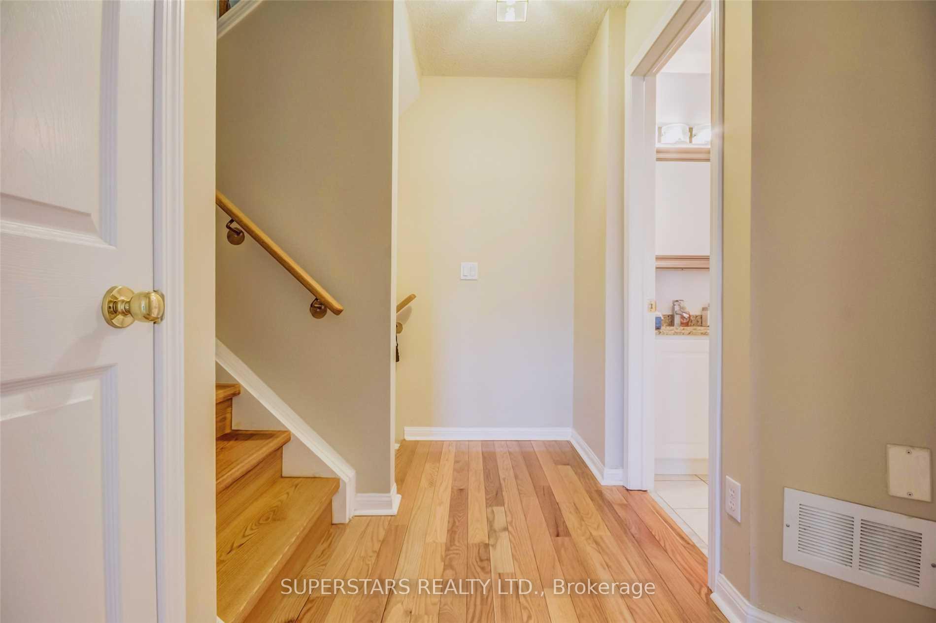 Photo 9 of Unit 3A, 5 St Moritz Way, Markham, Unionville — HOMEH