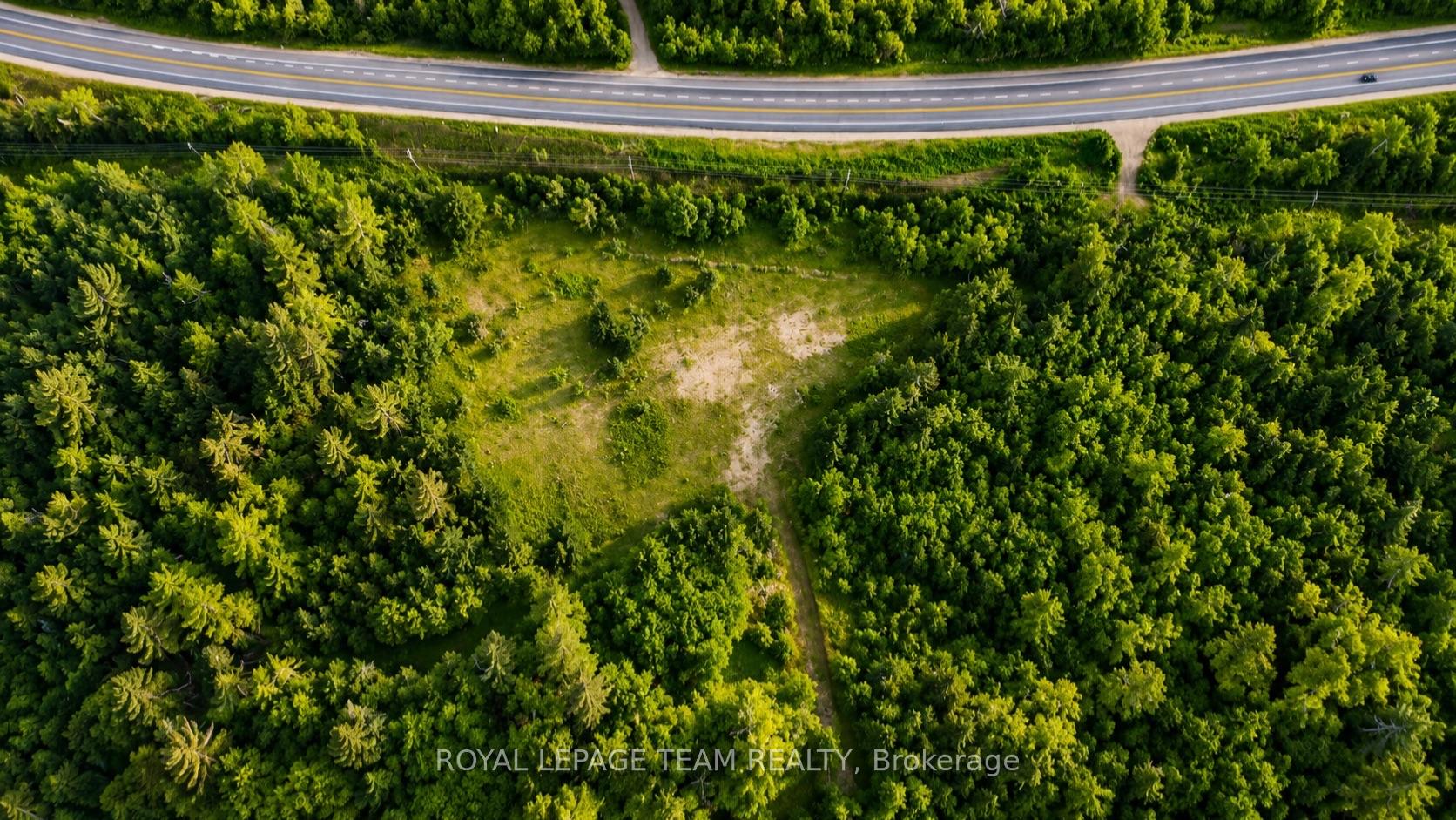 Photo 2 of 21059 60 Highway, Madawaska Valley, Madawaska Valley — HOMEH