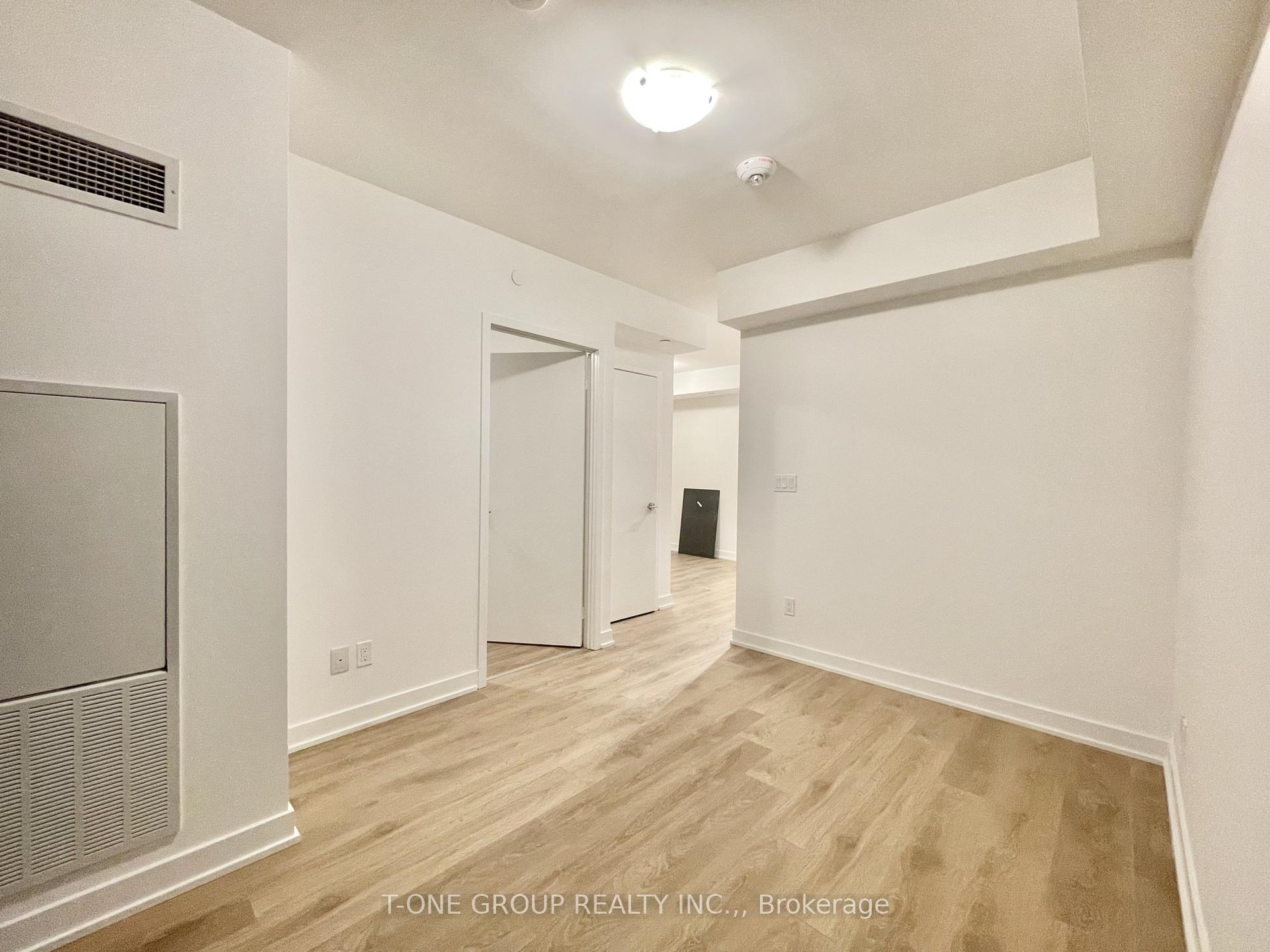 Photo 7 of 2031 Kennedy Road, Scarborough, Agincourt South-Malvern West — HOMEH