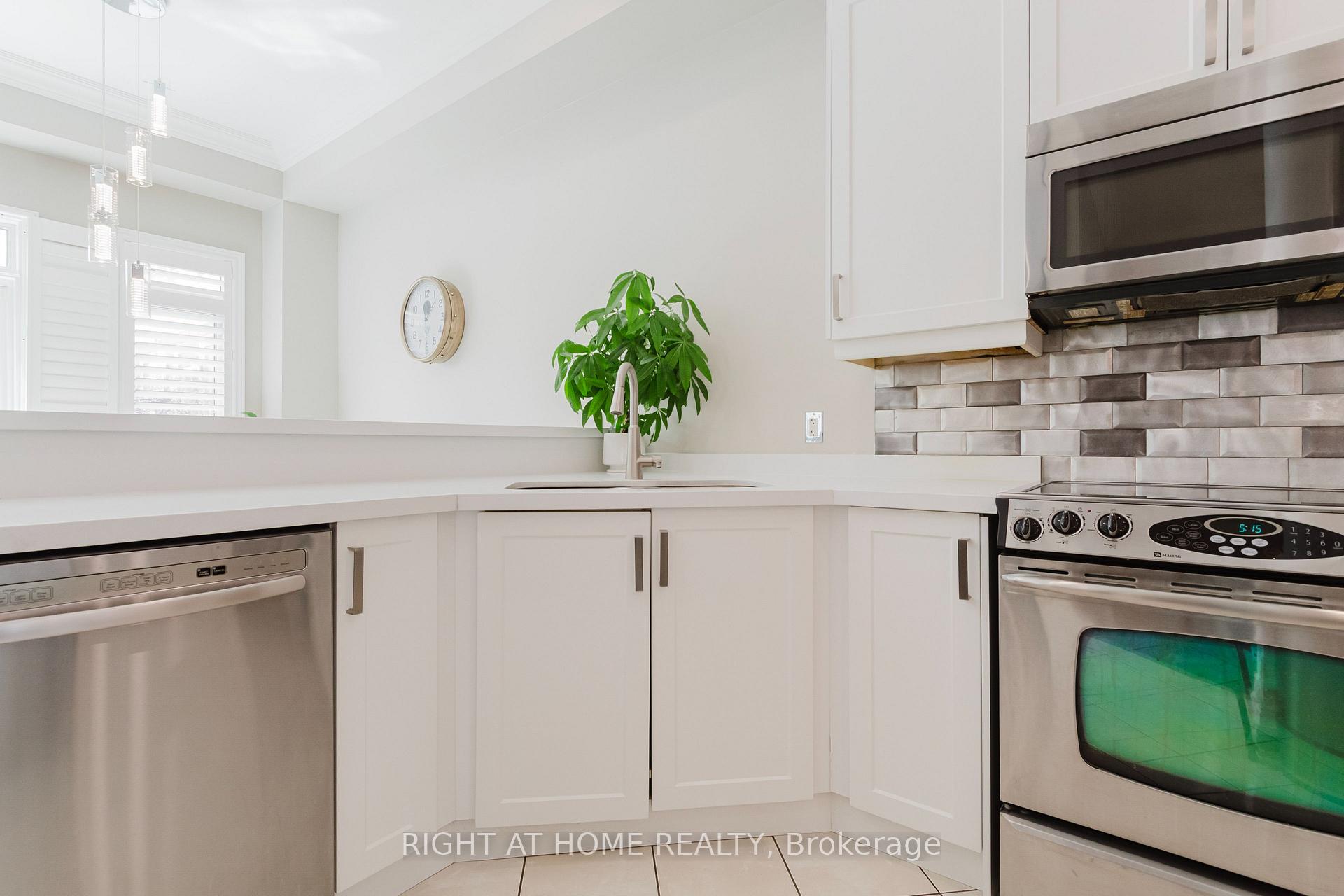Photo 17 of 5294 Roadside Way, Mississauga, Churchill Meadows — HOMEH
