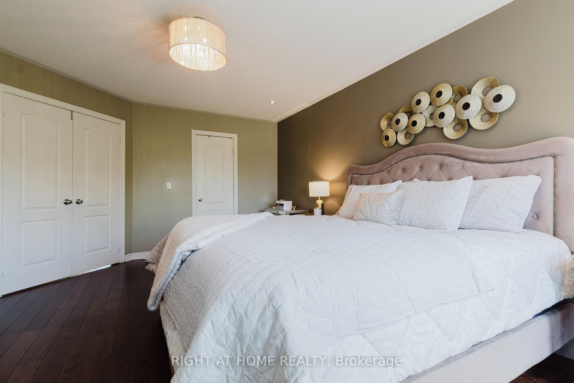 Photo 33 of 5294 Roadside Way, Mississauga, Churchill Meadows — HOMEH