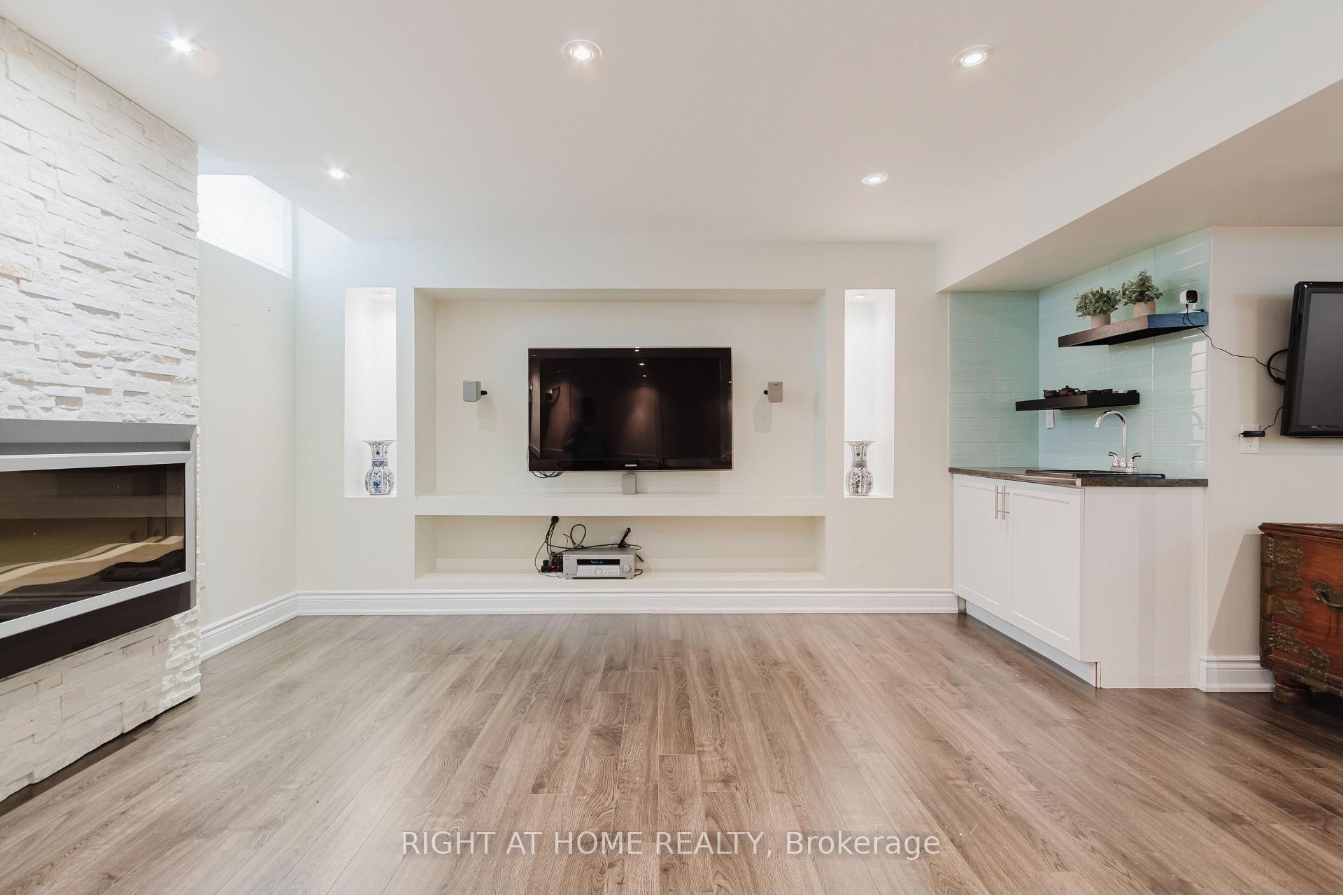 Photo 44 of 5294 Roadside Way, Mississauga, Churchill Meadows — HOMEH
