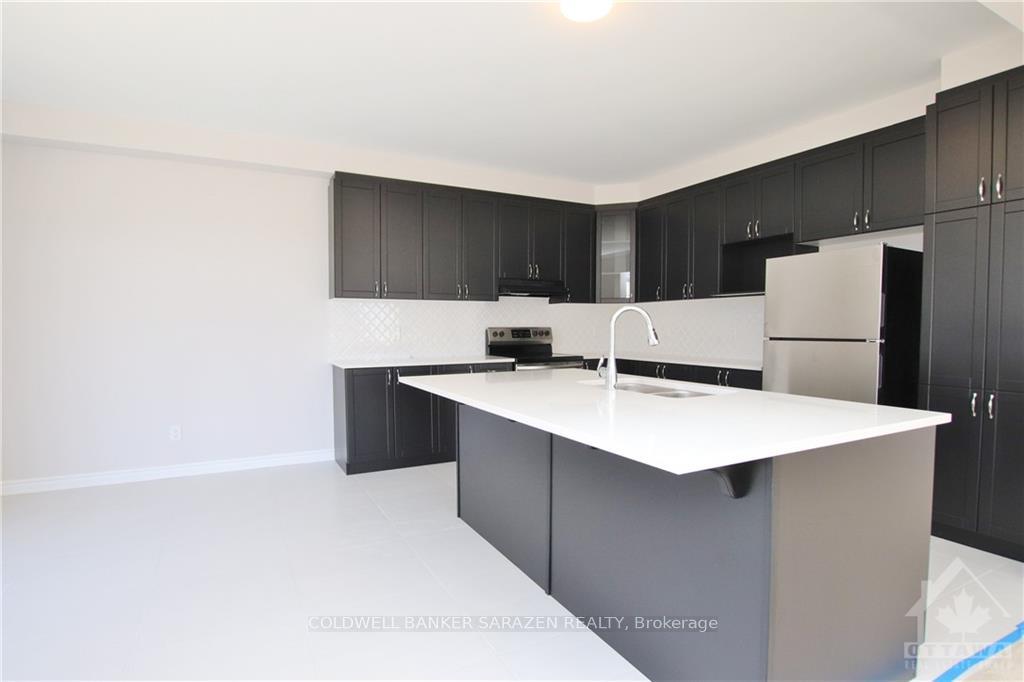 Photo 12 of 924 Nokomis Place, Ottawa, Barrhaven - Half Moon Bay — HOMEH