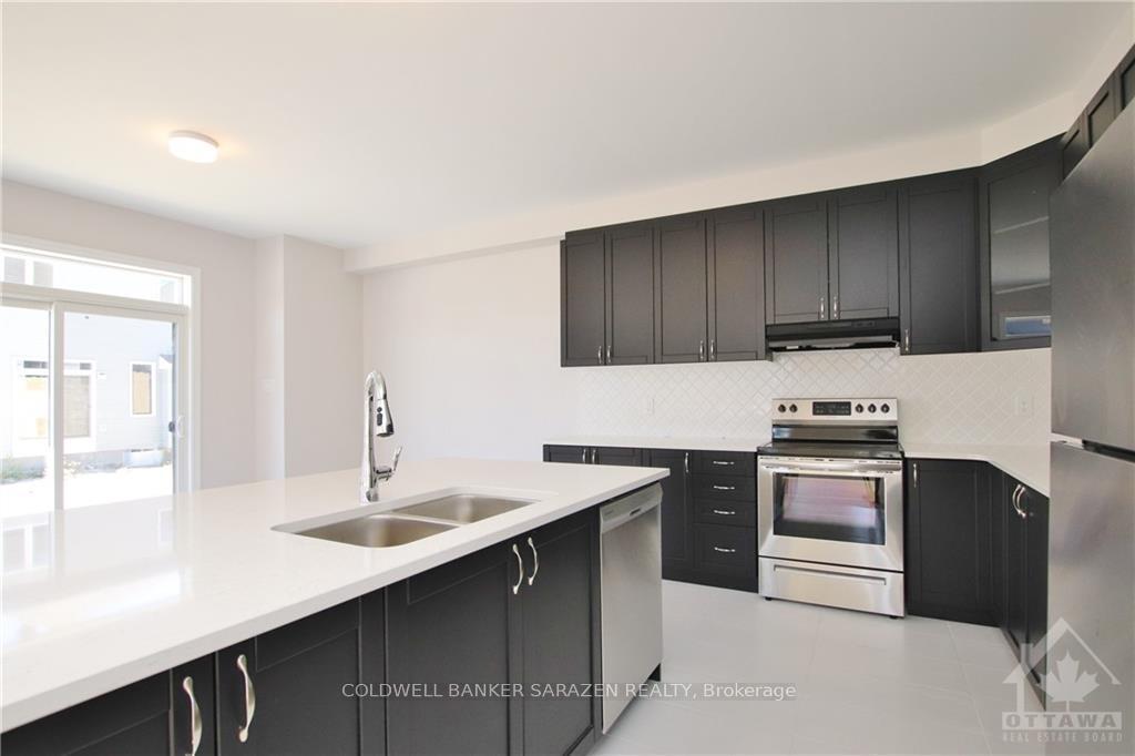 Photo 16 of 924 Nokomis Place, Ottawa, Barrhaven - Half Moon Bay — HOMEH