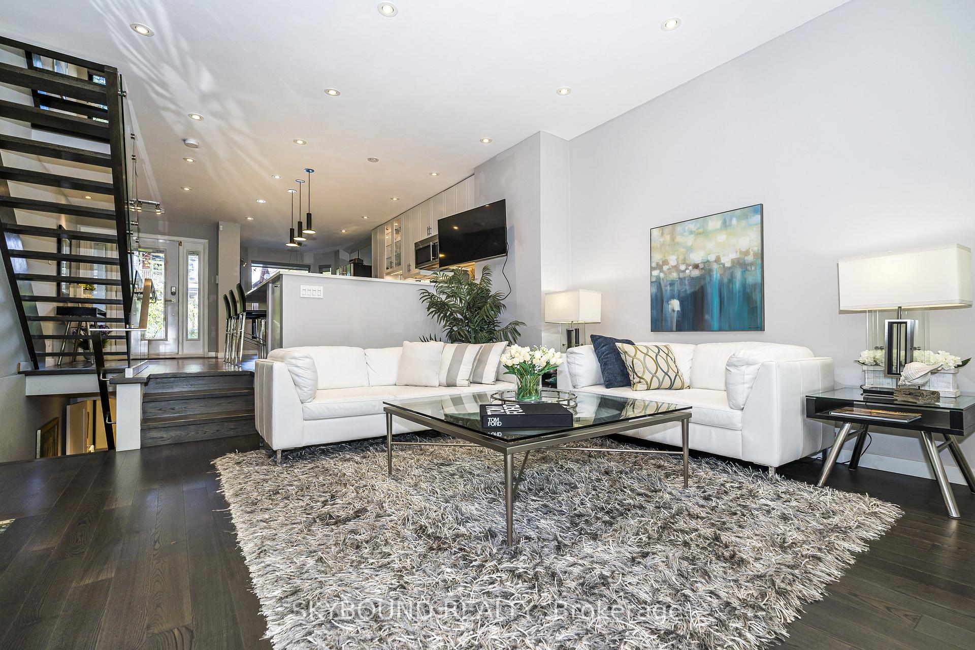 Photo 11 of 49 Victor Avenue, Toronto, North Riverdale — HOMEH