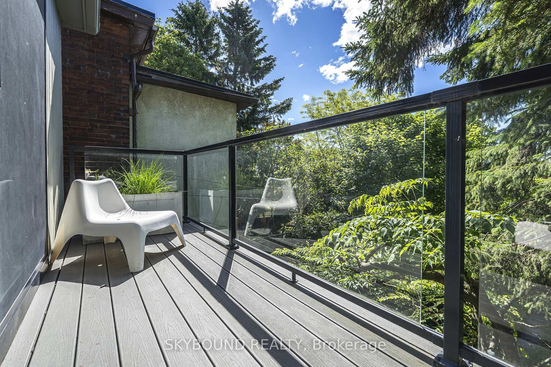Photo 21 of 49 Victor Avenue, Toronto, North Riverdale — HOMEH