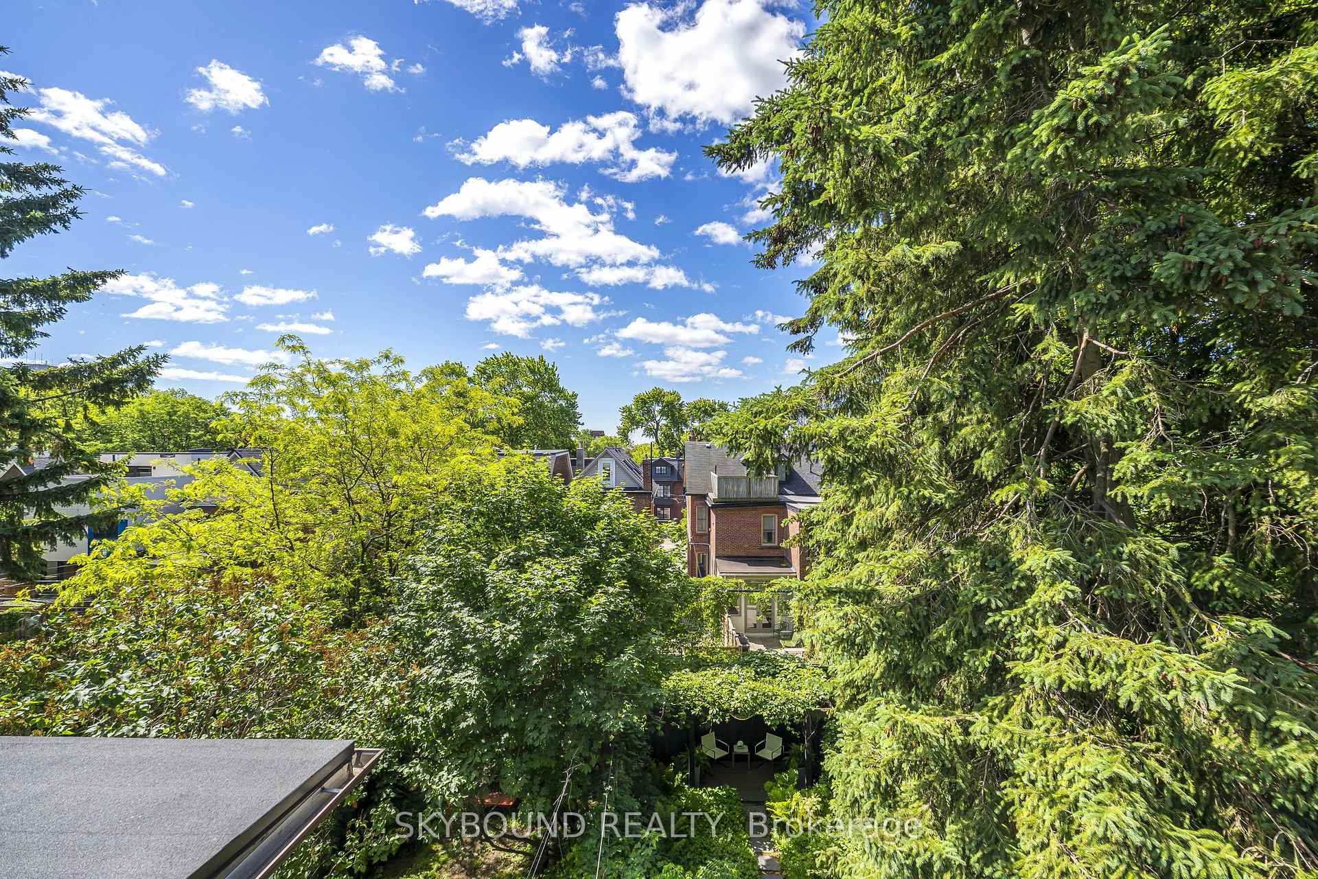 Photo 30 of 49 Victor Avenue, Toronto, North Riverdale — HOMEH