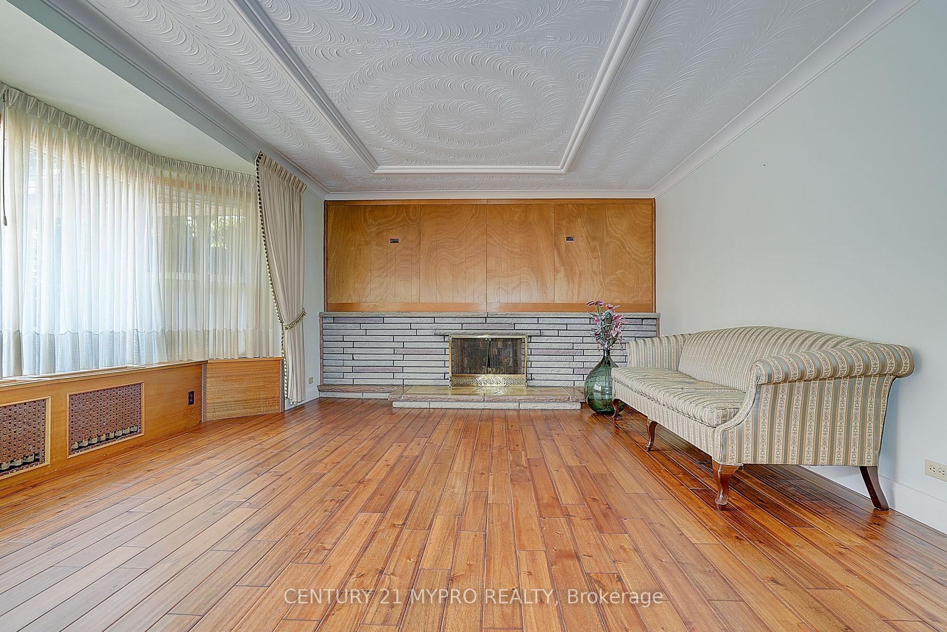 Photo 18 of 80 Rosemount Drive, Scarborough, Ionview — HOMEH