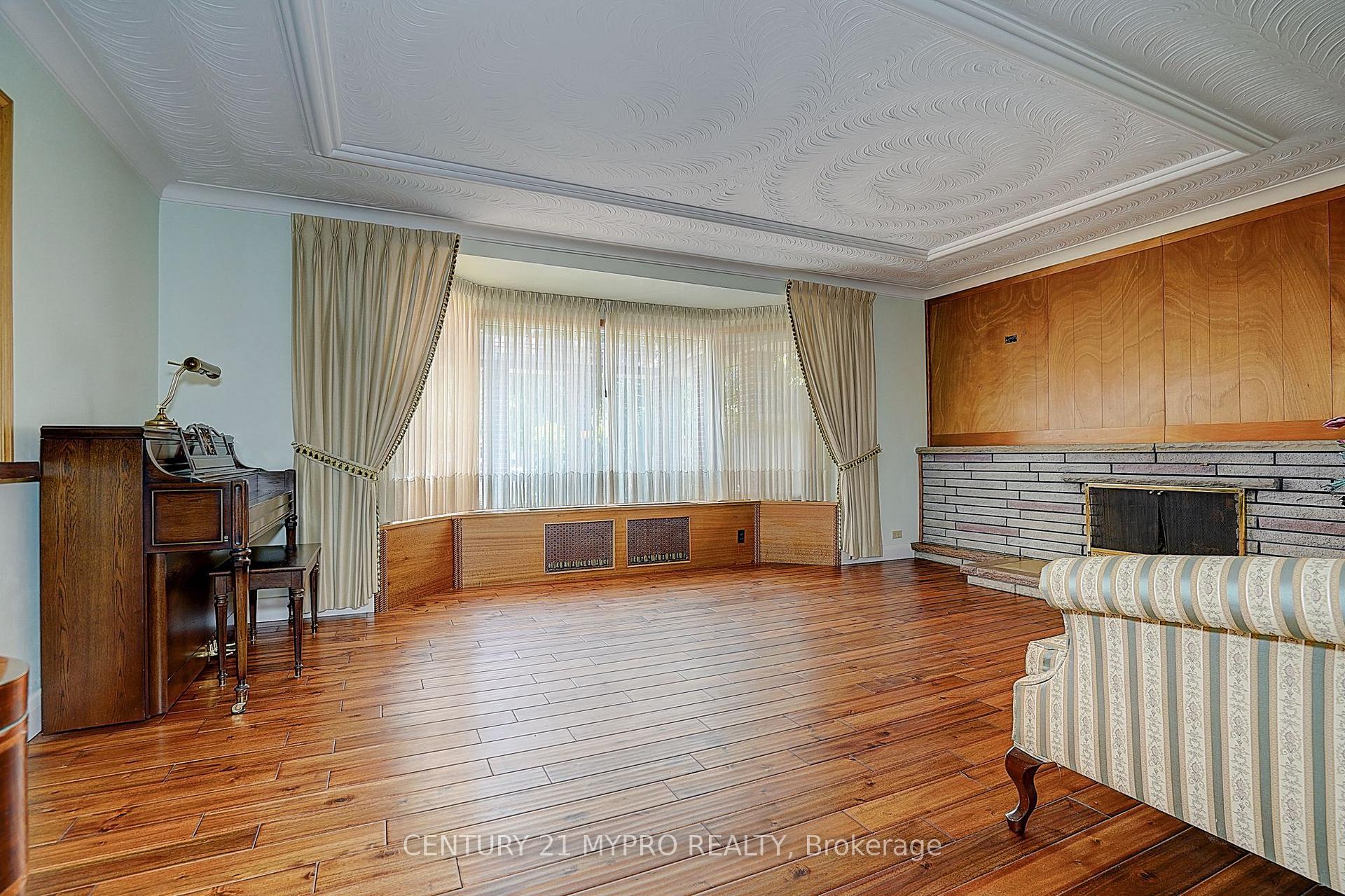 Photo 19 of 80 Rosemount Drive, Scarborough, Ionview — HOMEH