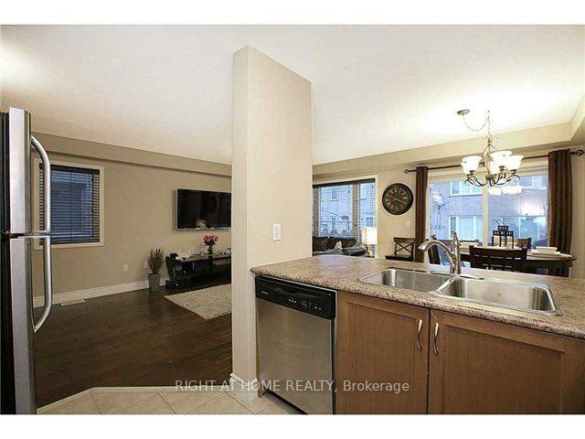 Photo 9 of 4188 Thomas Alton Boulevard, Burlington, Alton — HOMEH